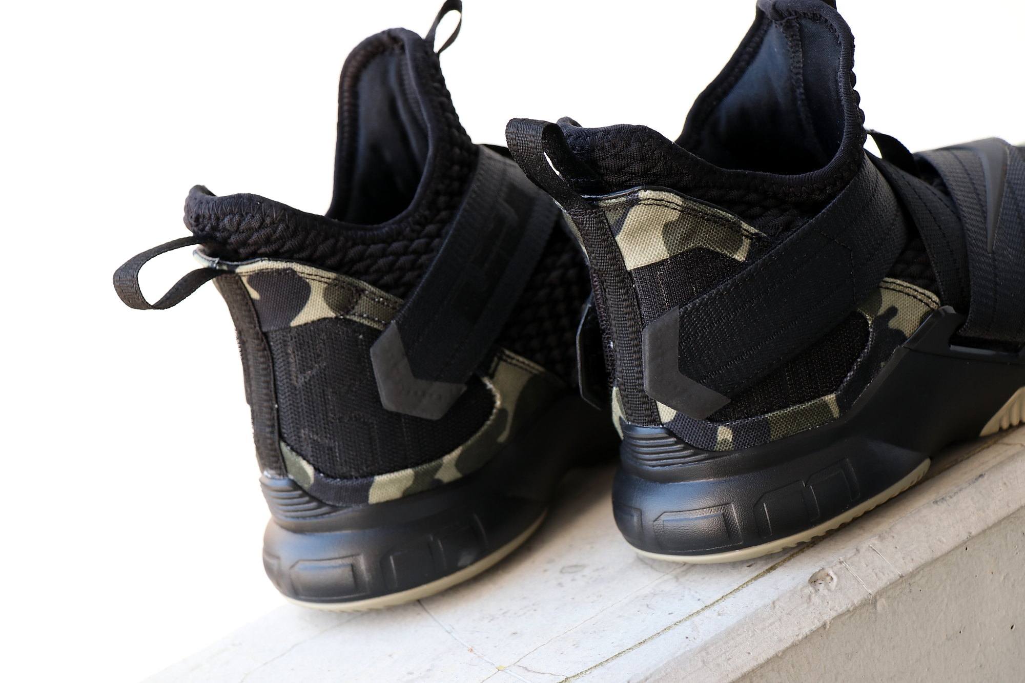 lebron soldier 15 pas cher